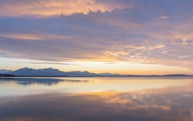 这个平台，让你玩转娱乐世界，喜联娱乐你不可错过的机会！